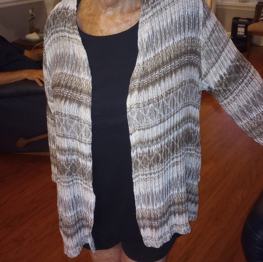 Alfred Dunner SHAWLW/ BLACK and GOLD Colors
